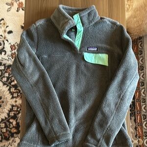 Patagonia Gray Fleece Pullover with Mint Accents